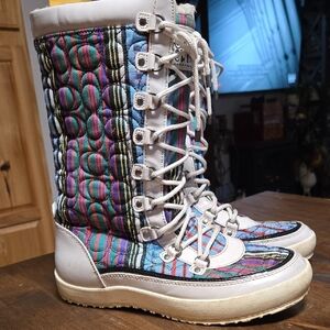 Coach Peggey Logo Winter Boots Tartan Plaid Metallic Thread Womens Size 8.5